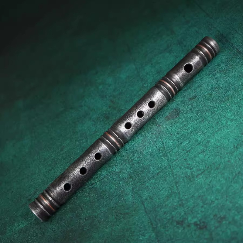 Musical Instrument That You Blow Into - Tradycyjna fletka miedziana ręcznie robiona fletka