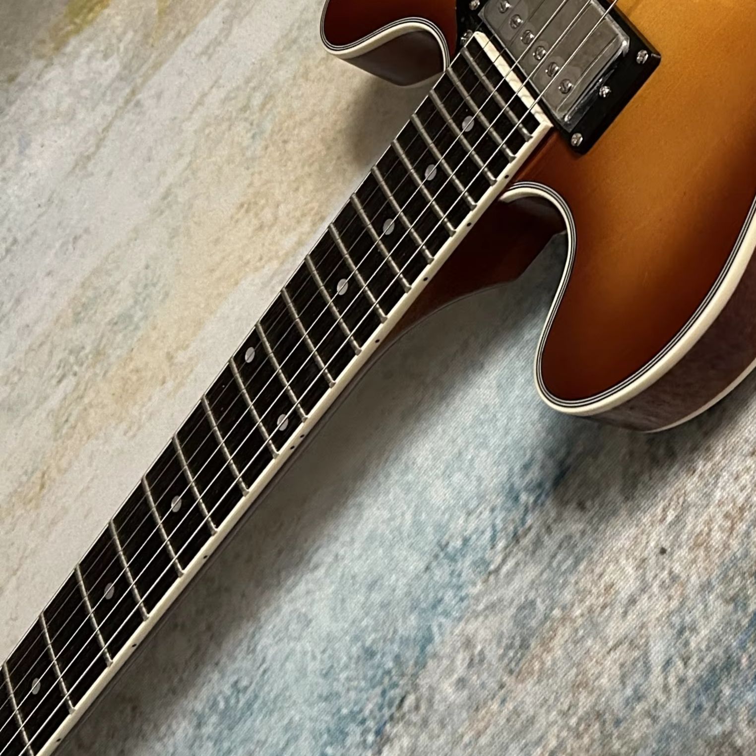 Gitara elektryczna, kolor lemo – Dobro Resonator Guitar recenzja i cena